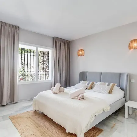 Apartment Apt. Met Adembenemend Zeezicht *